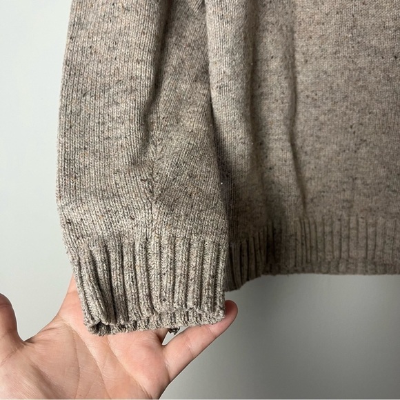 Roundtree & Yorke Wool Blend Cream Sweater Medium - Picture 4 of 12